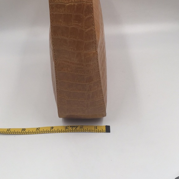 Carla Sade  Embossed Leather Yellow Hobo Bag - Picture 3 of 10